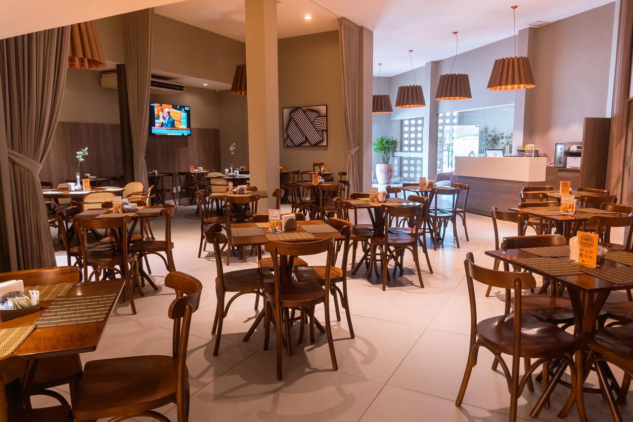 Malibu Plaza Hotel لورو دي فريتاس المظهر الخارجي الصورة