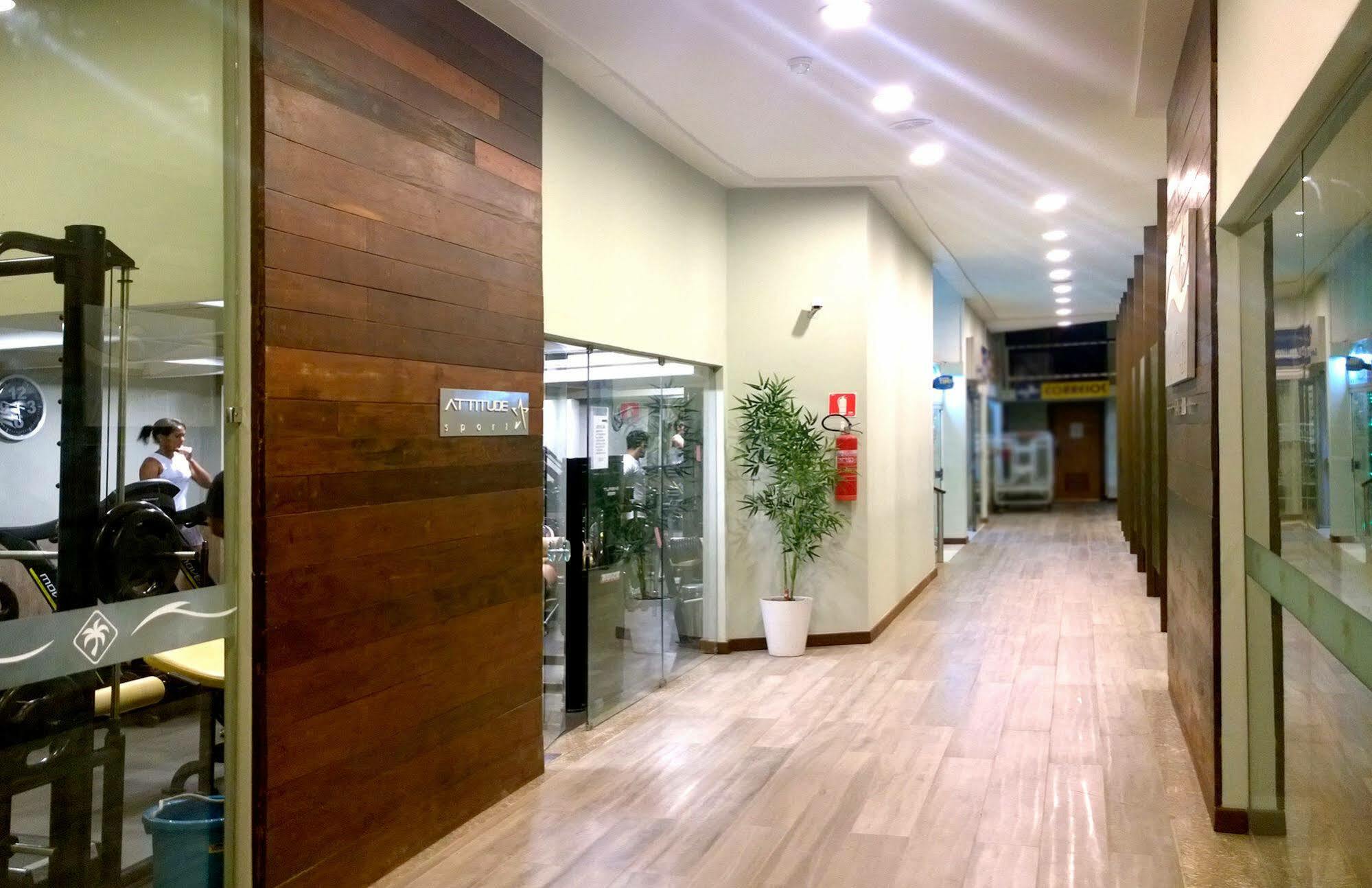 Malibu Plaza Hotel لورو دي فريتاس المظهر الخارجي الصورة